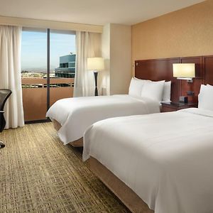 Double Room Two Double Beds High Floor